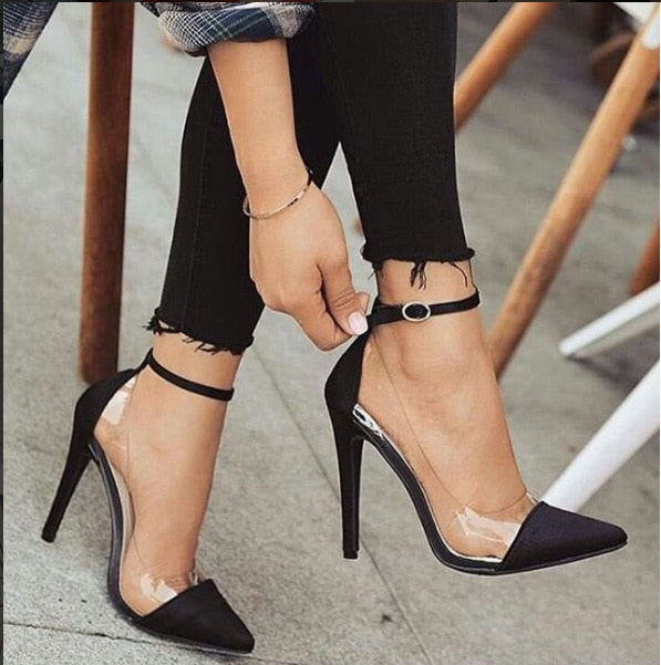 Pointed Monochrome Buckle Pumps